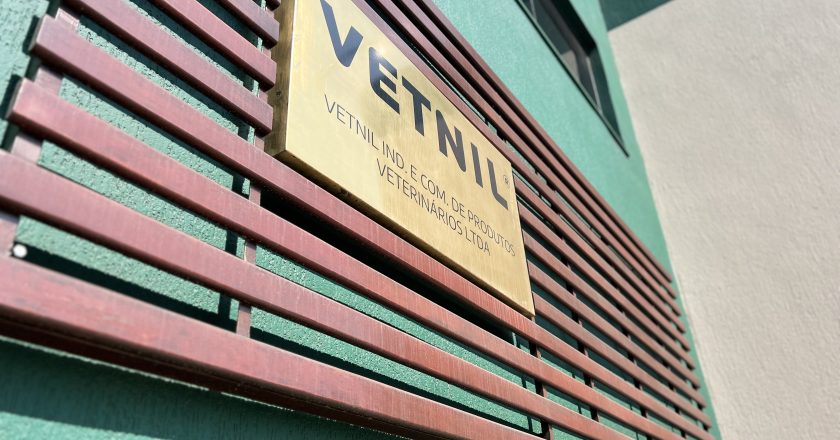Liderança de mercado, expansão e compromisso com o bem-estar animal marcam jornada da Vetnil® em 2024